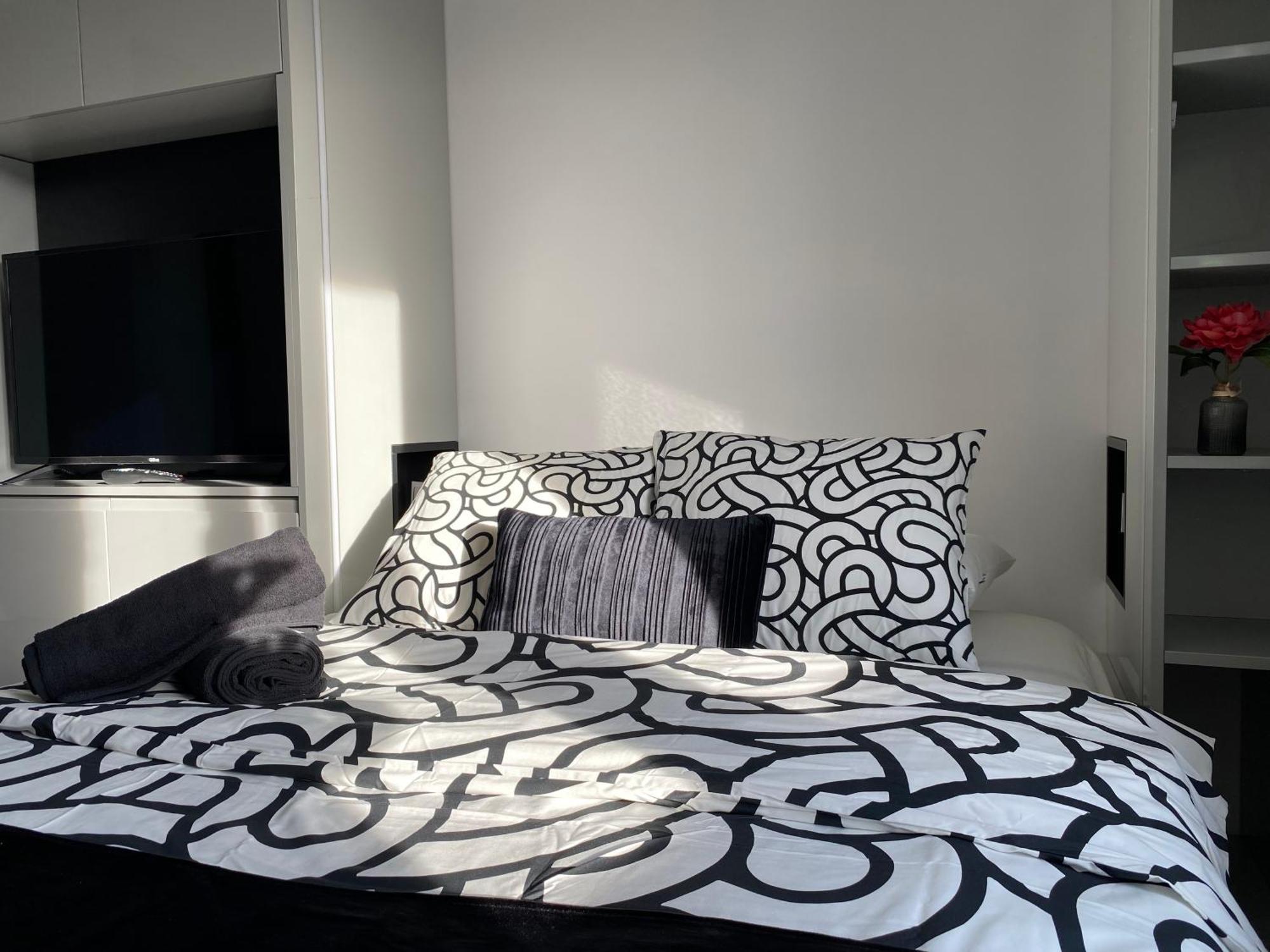 Lovers' Loft Apartment In Krakow - Orawska 7 Ngoại thất bức ảnh