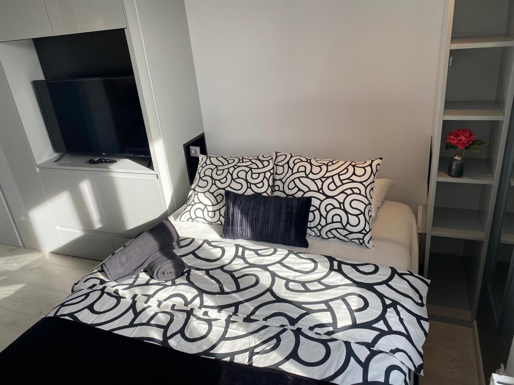 Lovers' Loft Apartment In Krakow - Orawska 7 Ngoại thất bức ảnh