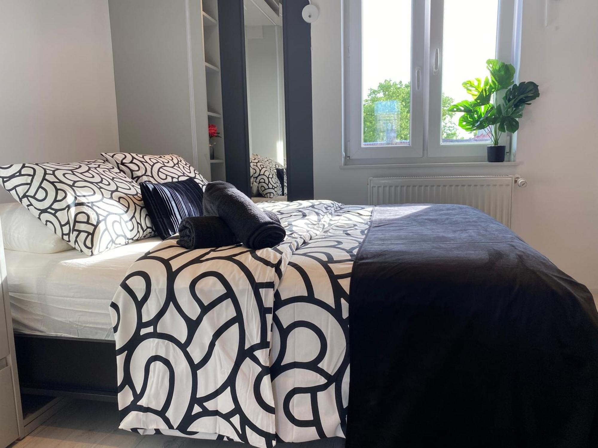 Lovers' Loft Apartment In Krakow - Orawska 7 Ngoại thất bức ảnh